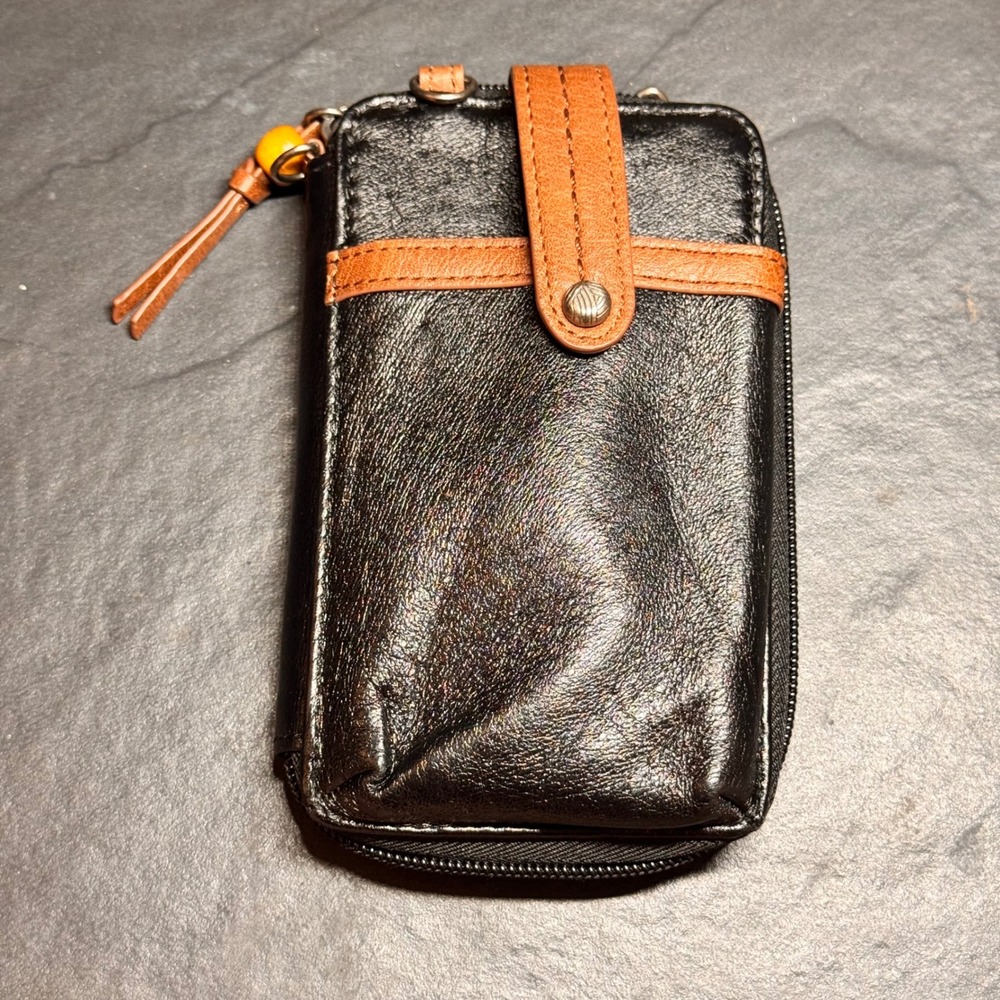 The Sak Iris Black Leather Large Smartphone Crossbody Wallet 10346-CSI